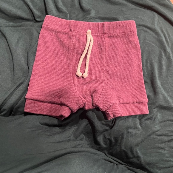 B 12   Childhoods Clothing Ribbed Shorts - Picture 1 of 3
